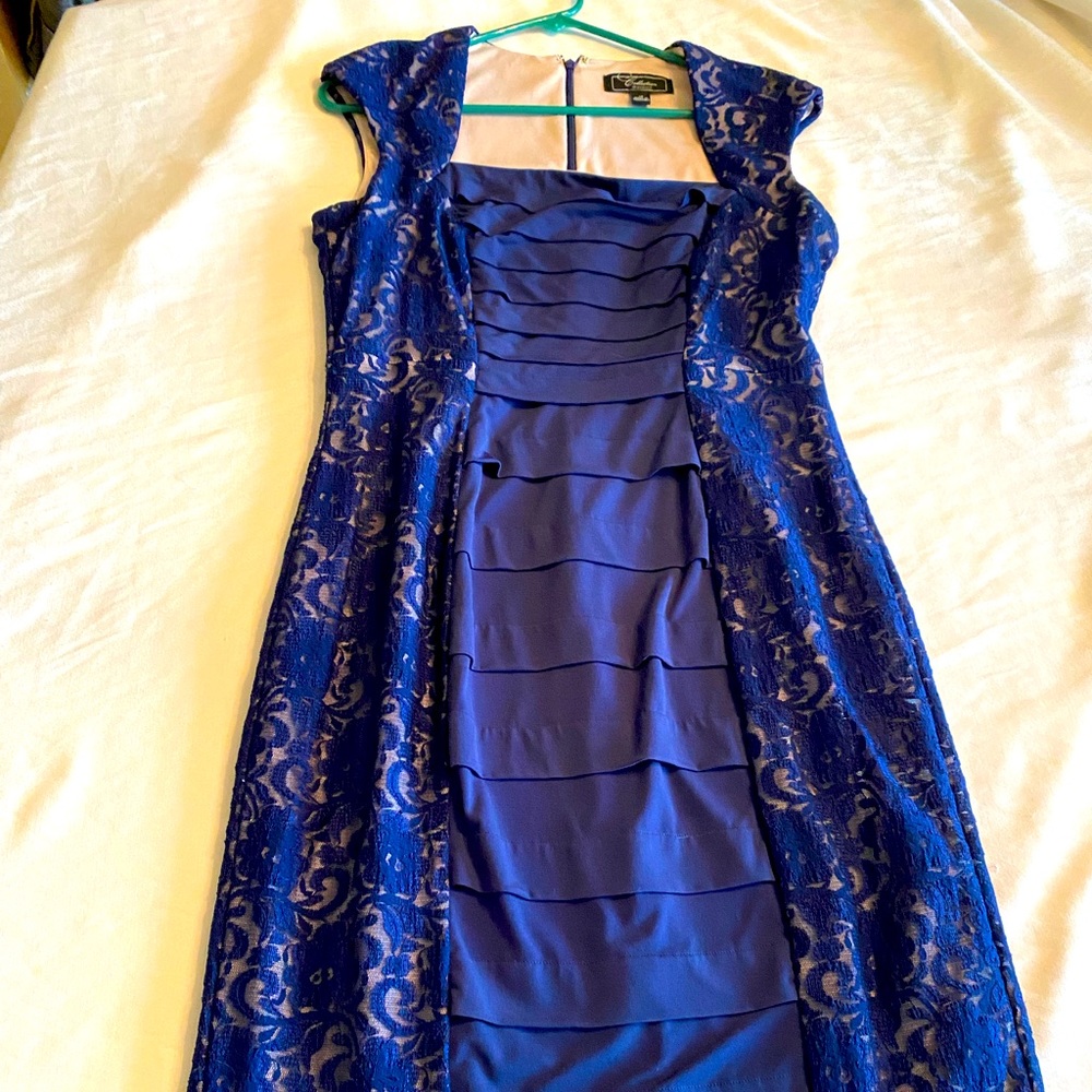 Size 12 dress in excellent used conditions